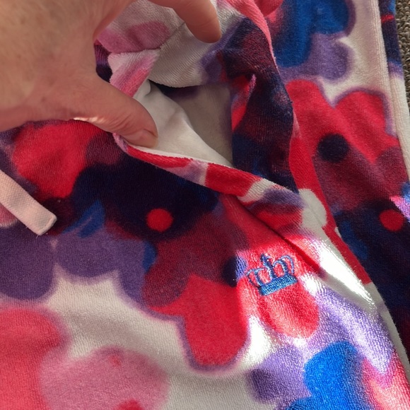 Juicy Couture floral track pants - Picture 3 of 8